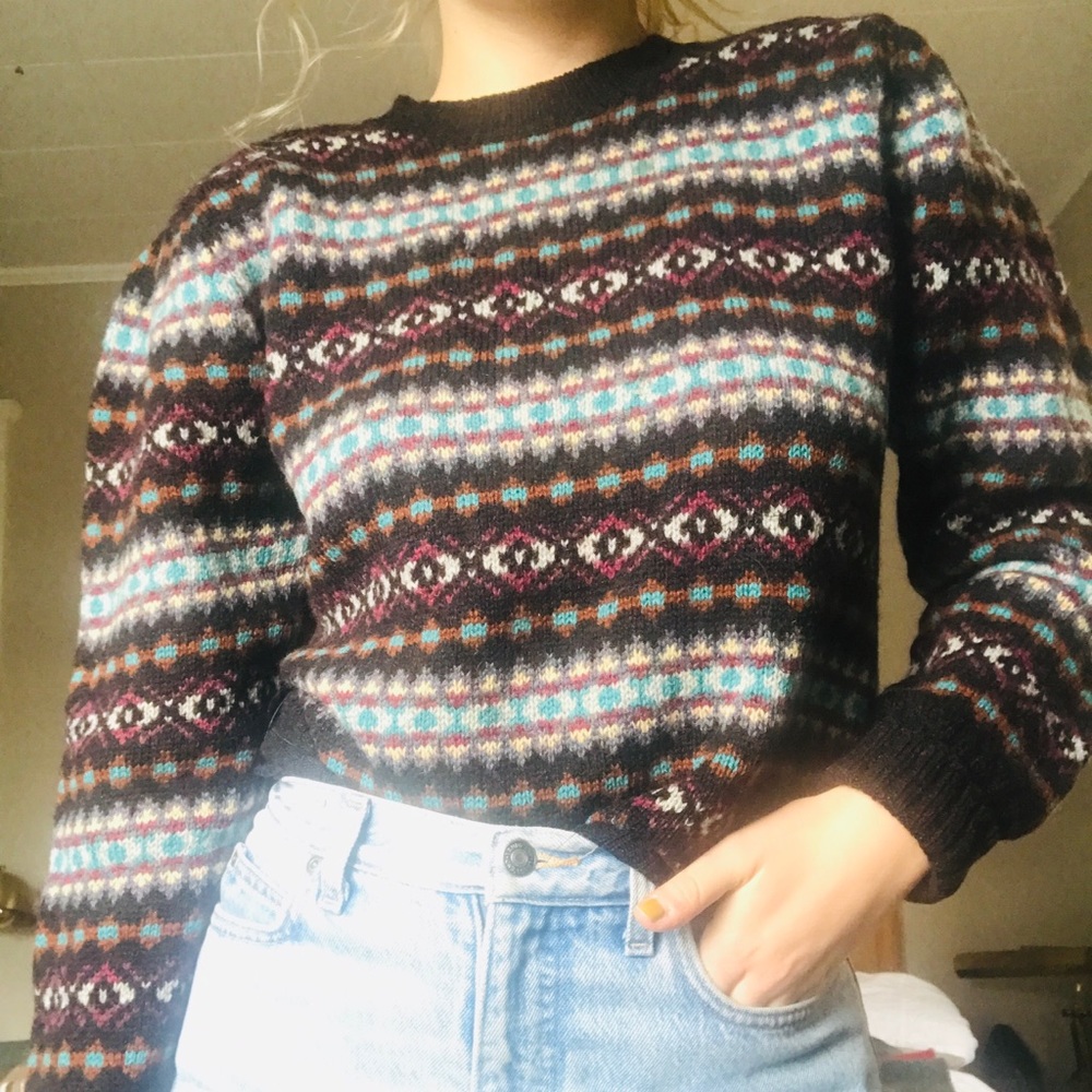 Vintage Pringle of Scotland wool Fair Isle sweater